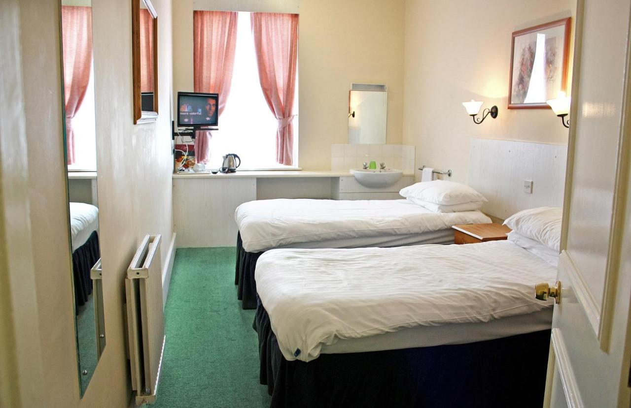 The Raven Hotel コービー 部屋 写真